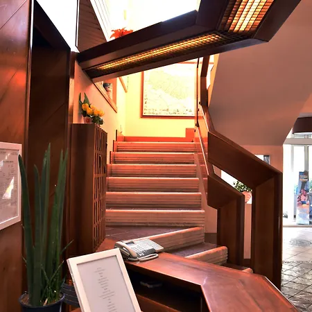 Hotel Graziella 3*